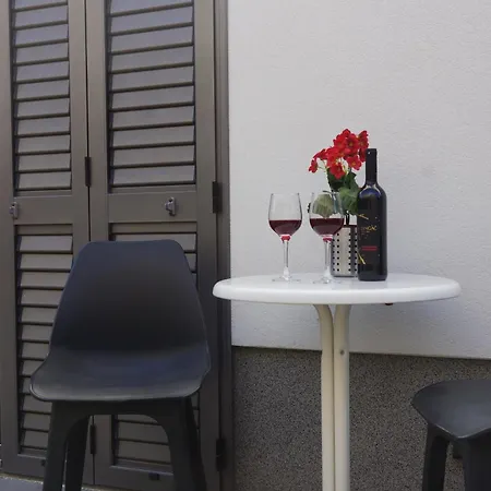 City1 Apartamento Makarska