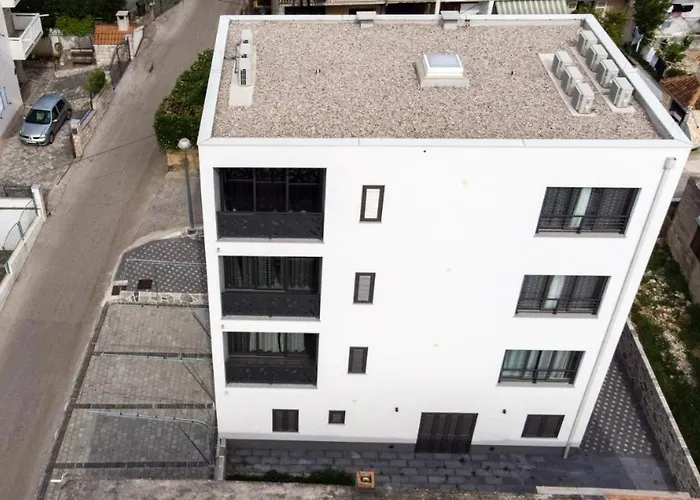 Apartamento City1 *