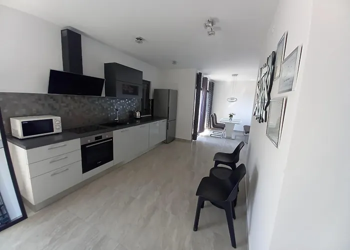 Apartman City1 Makarska